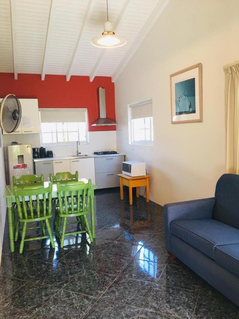 Aparthotel La Felicidad Aruba Oranjestad Zewnętrze zdjęcie